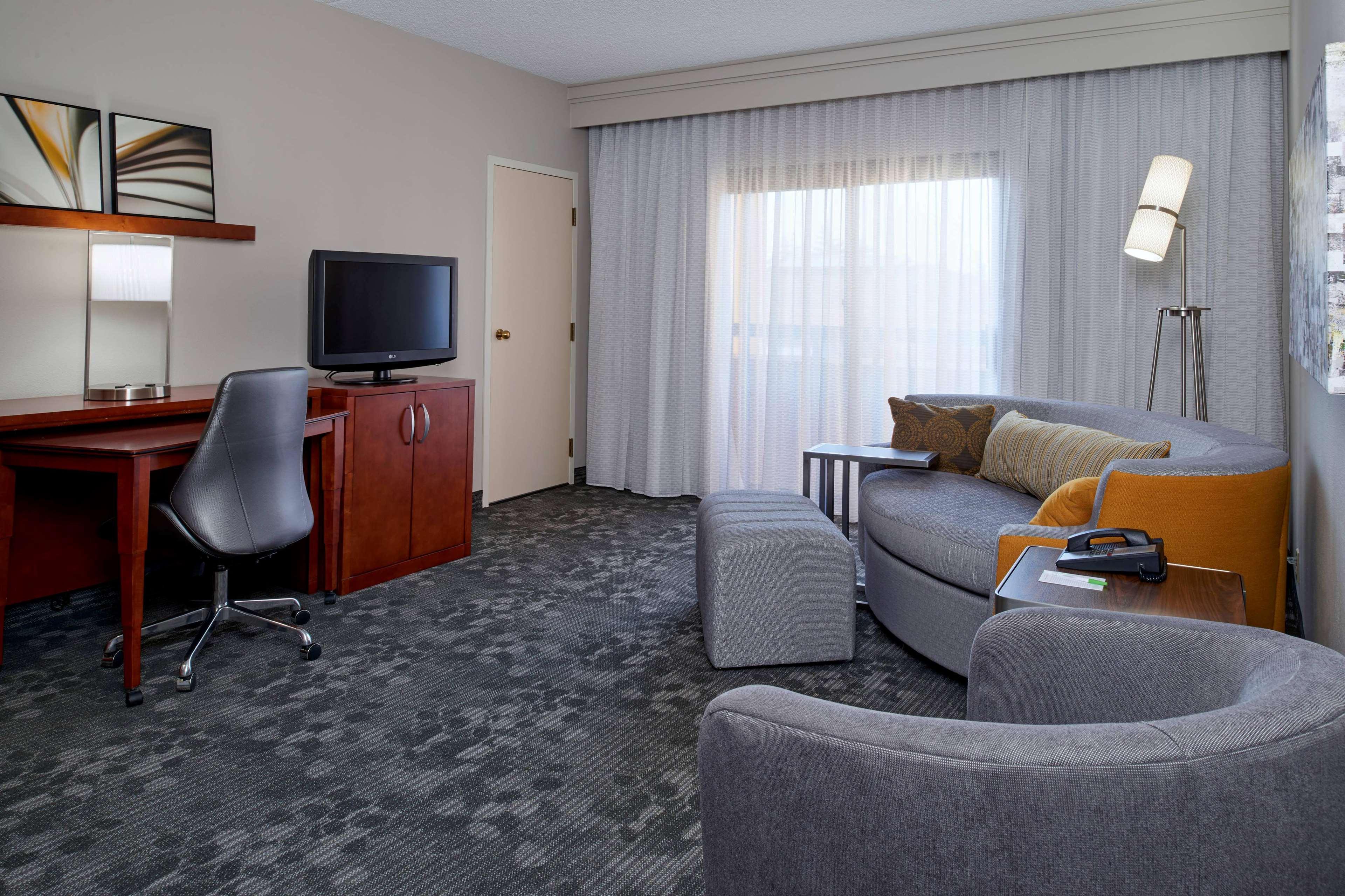 Hotel Sonesta Select Indianapolis Carmel Esterno foto